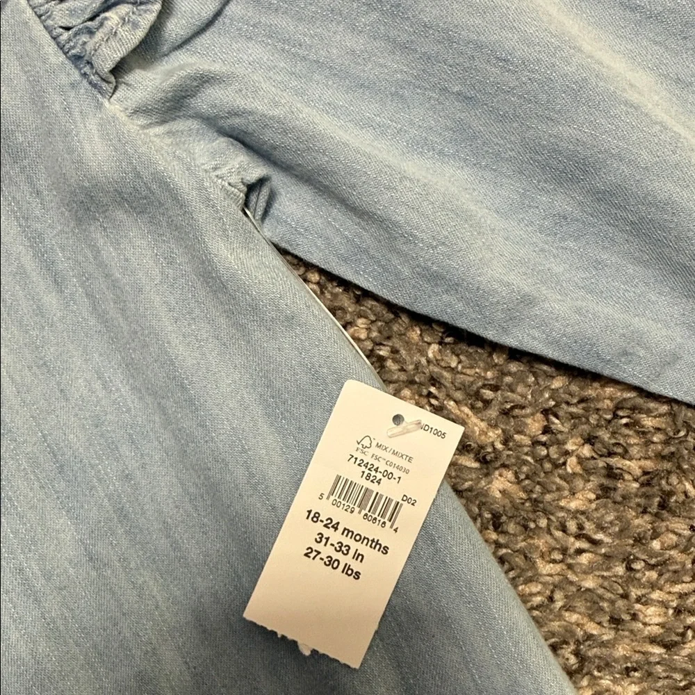 GAP Light Blue Kids Romper with Heart Pockets 18-24 months